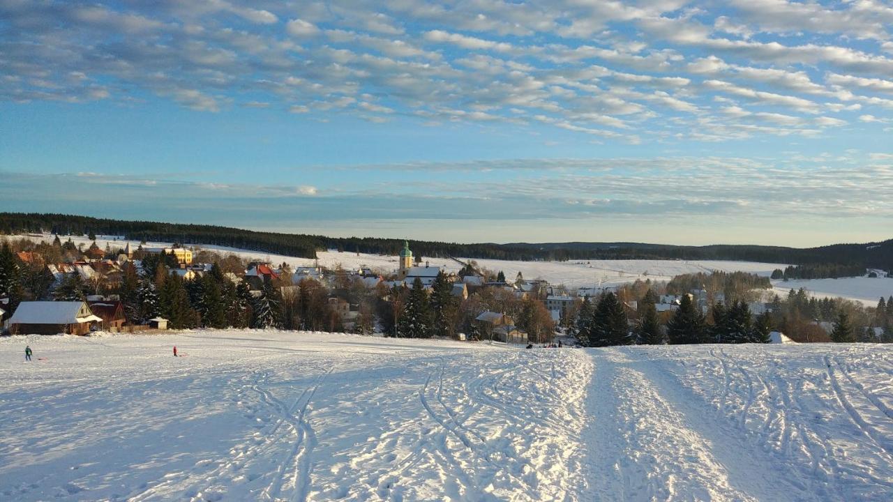 Apartmány U Muzea Horní Blatná Esterno foto
