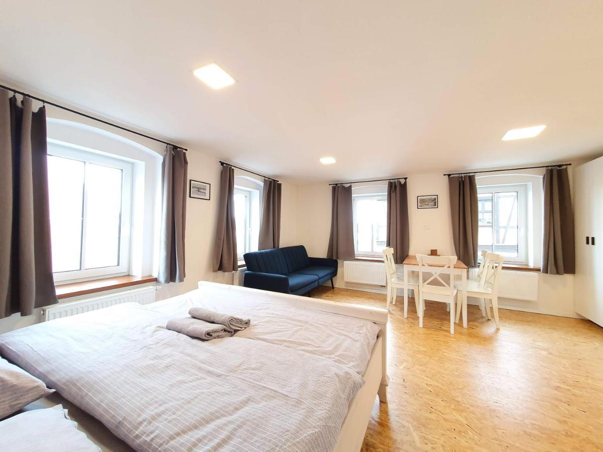 Apartmány U Muzea Horní Blatná Esterno foto
