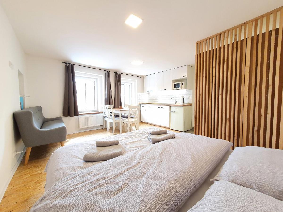 Apartmány U Muzea Horní Blatná Esterno foto