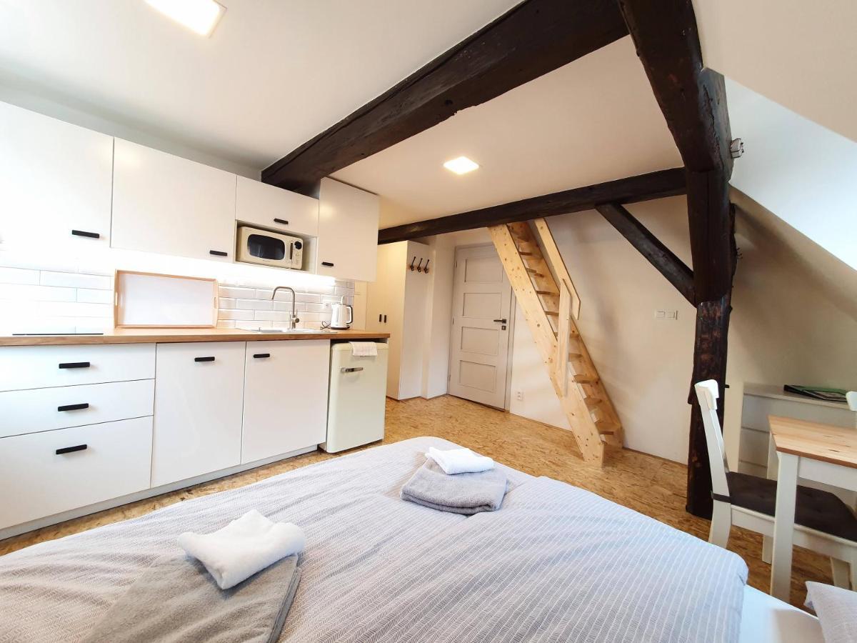 Apartmány U Muzea Horní Blatná Esterno foto